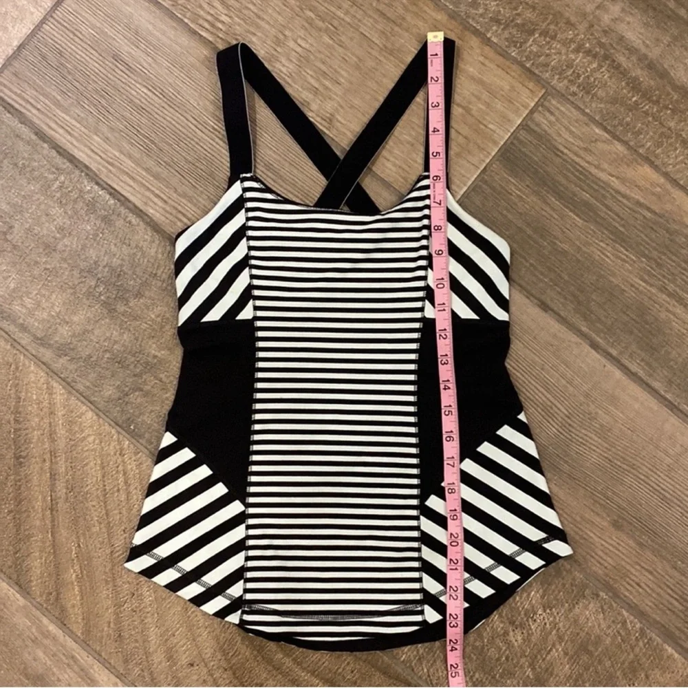 Lululemon Work It Out Sea Stripe Tank Size 6 Black Mint Green